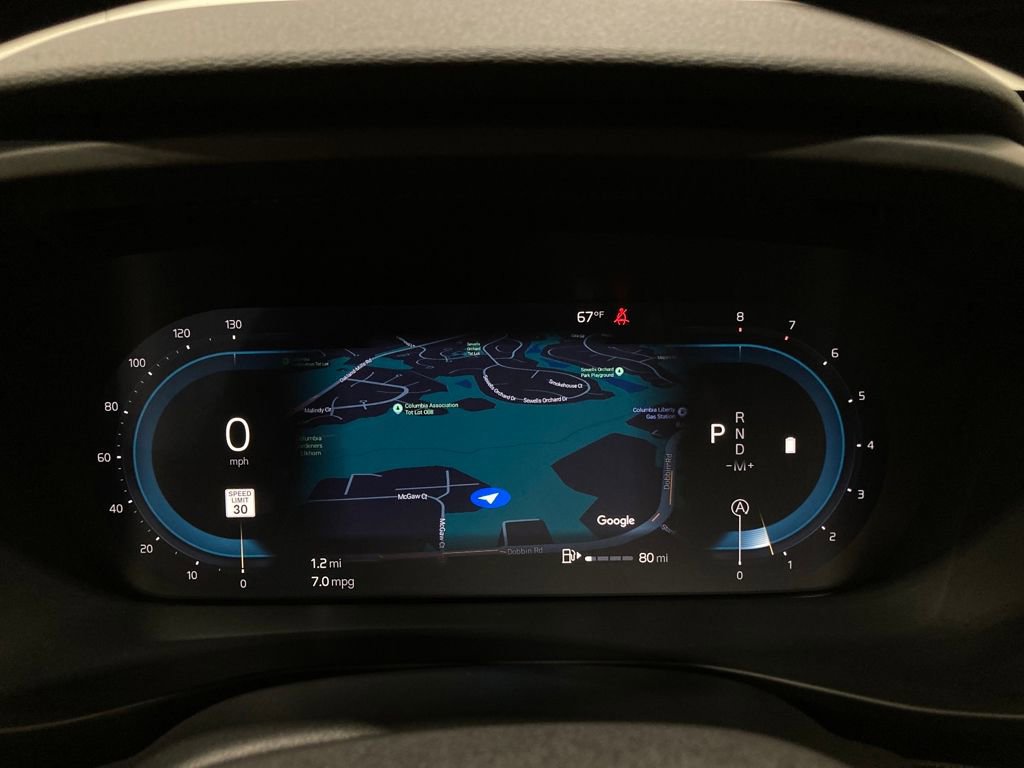 Used 2025 Volvo XC40 B5 Core image 23