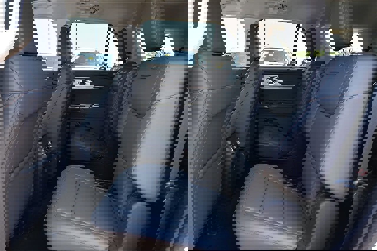 Certified 2025 Ford Explorer Active w/ Active Comfort Package image 43