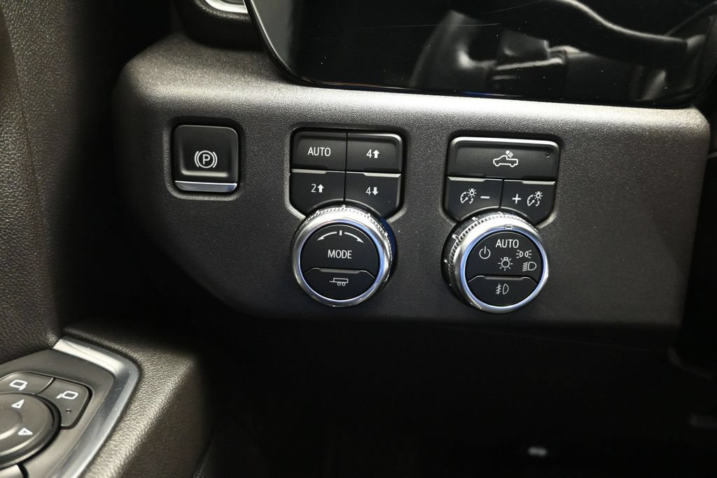 Used 2024 GMC Sierra 1500 Elevation AWD/4WD image 16