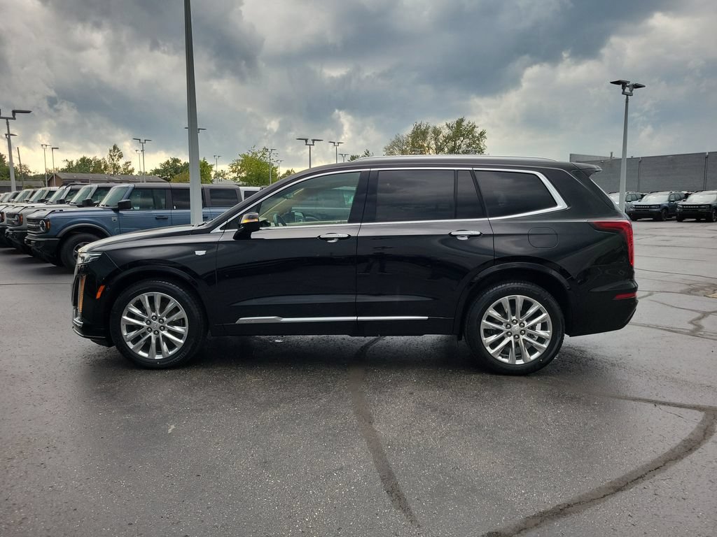 Used 2020 Cadillac XT6 Premium Luxury w/ Platinum Package AWD/4WD image 7