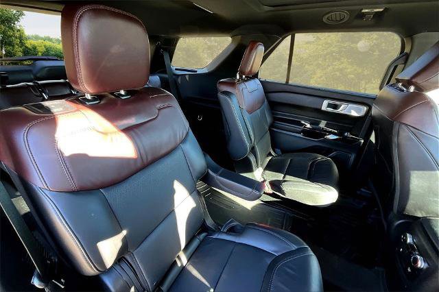 Certified 2023 Ford Explorer Platinum w/ Technology Package image 26