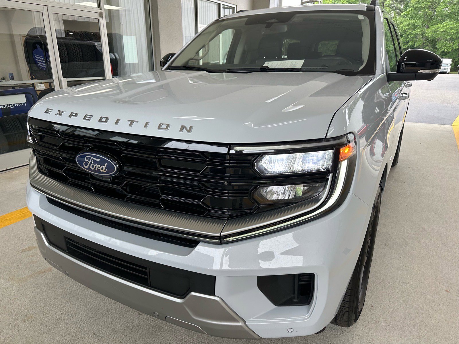 Certified 2025 Ford Expedition Max Platinum