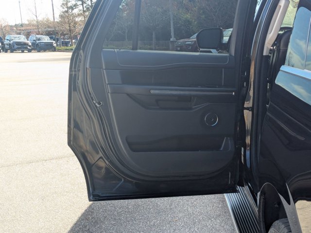 Certified 2022 Ford Expedition Max XLT image 29