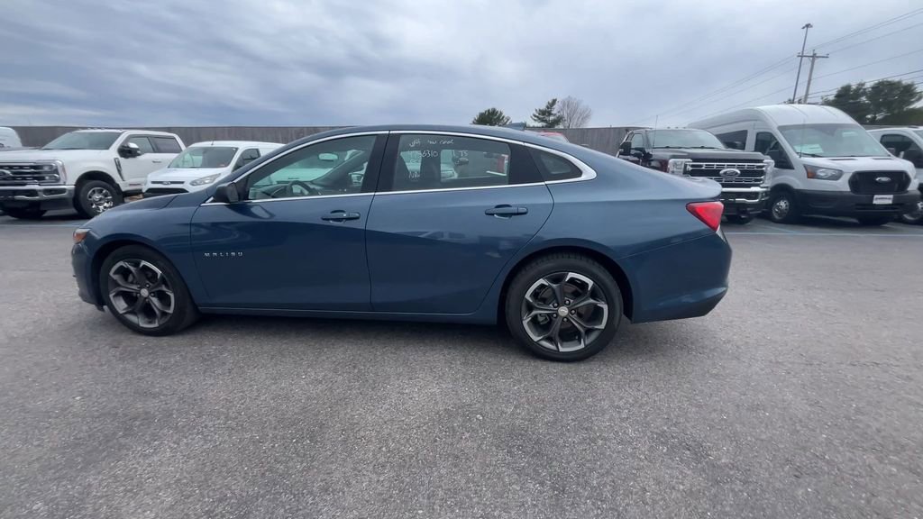 Used 2024 Chevrolet Malibu LT FWD image 16