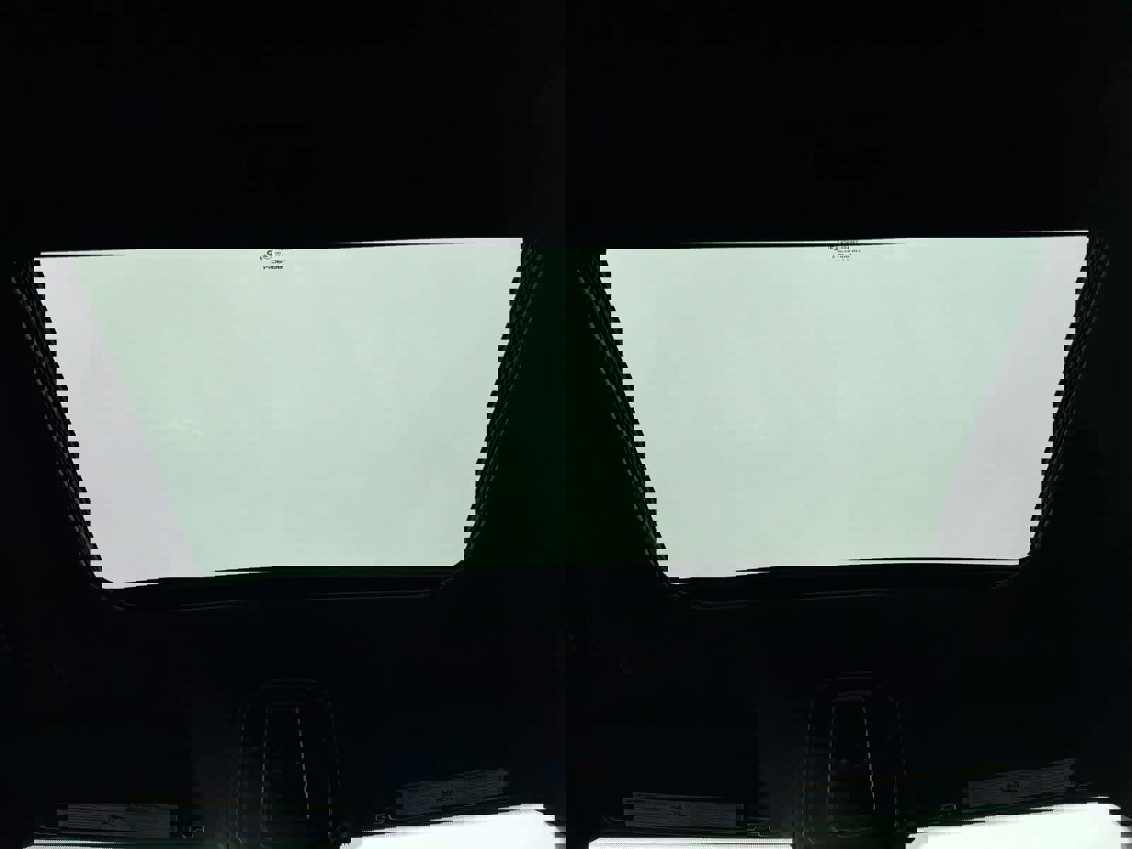 Used 2025 Jeep Grand Cherokee Laredo X image 23