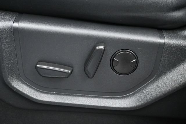 Certified 2024 Ford Expedition XLT RWD image 12