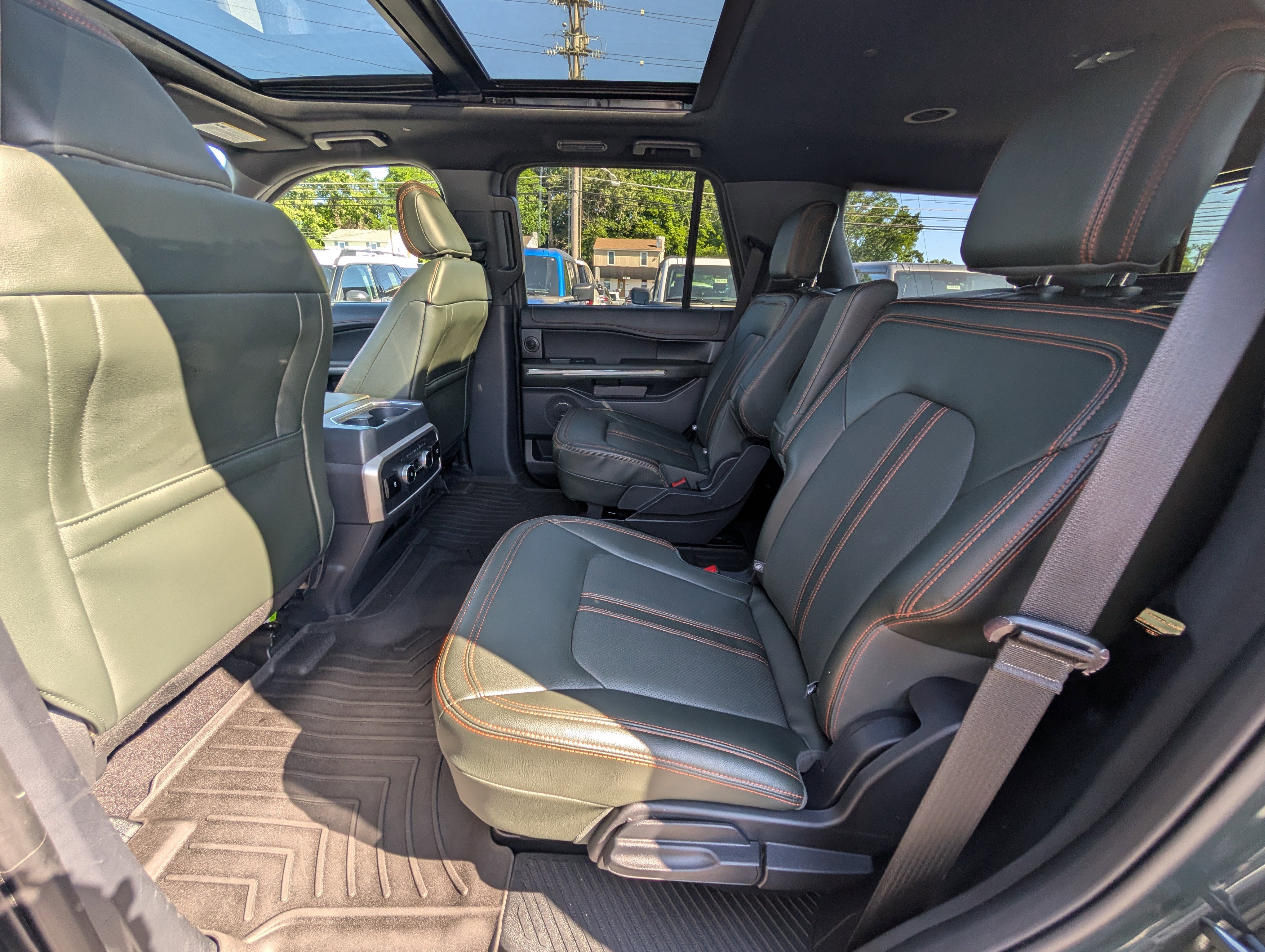 Certified 2022 Ford Expedition Timberline AWD/4WD image 18