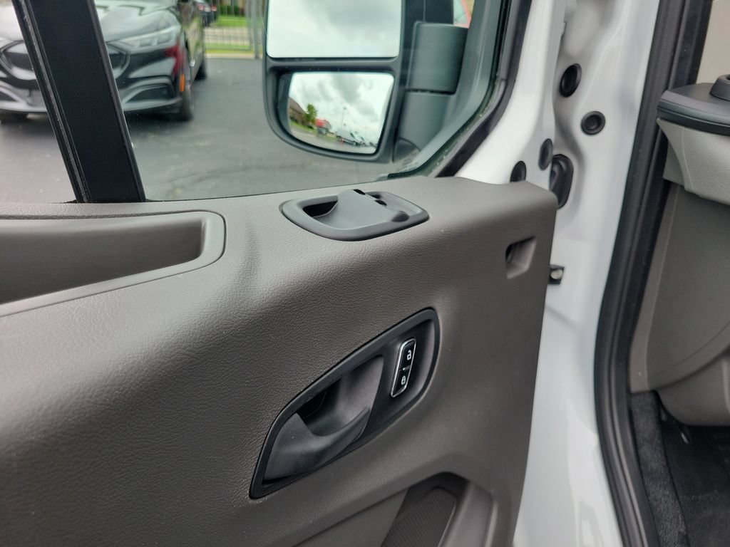 Certified 2025 Ford Transit 250 Low Roof w/ Exterior Upgrade Package RWD image 21