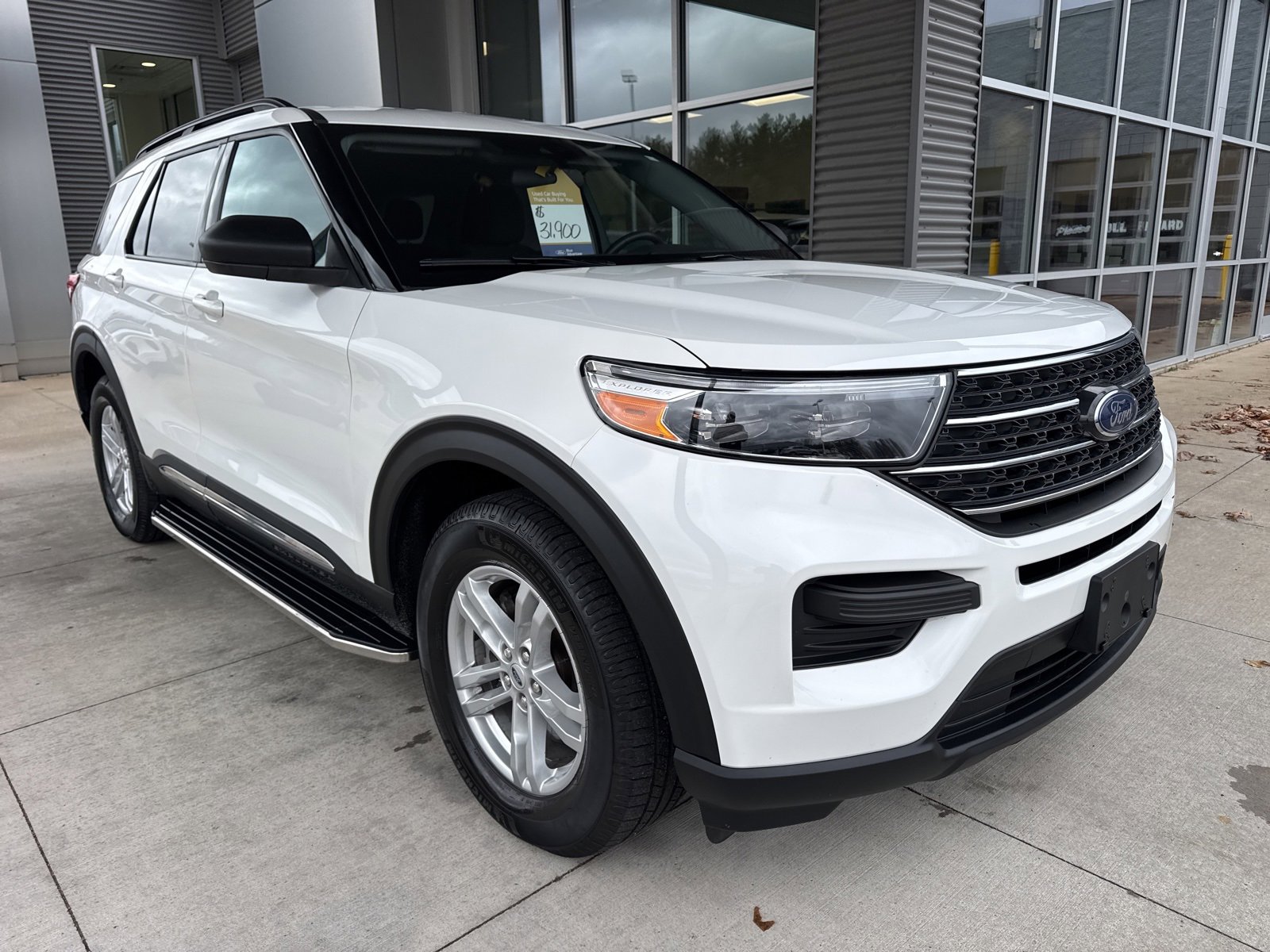 Certified 2023 Ford Explorer XLT image 10