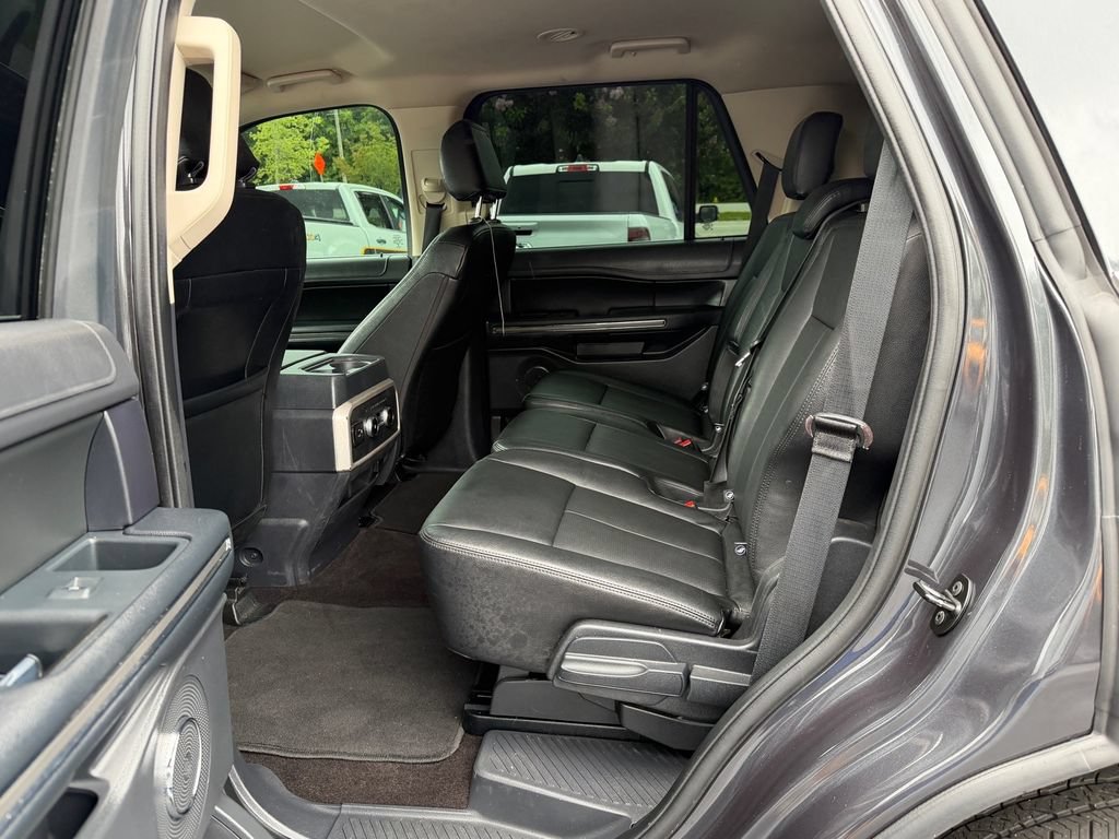 Certified 2022 Ford Expedition XLT RWD image 13