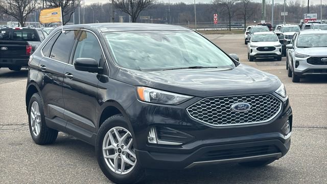 Certified 2024 Ford Edge SEL w/ Convenience Package image 8