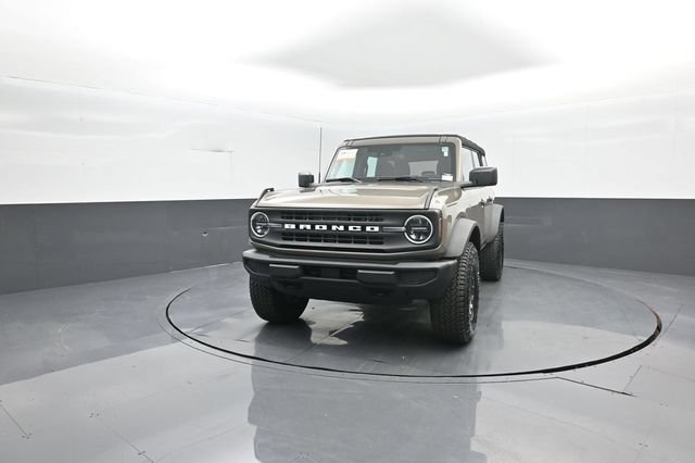 Certified 2025 Ford Bronco 4-Door w/ Sasquatch Package AWD/4WD image 3