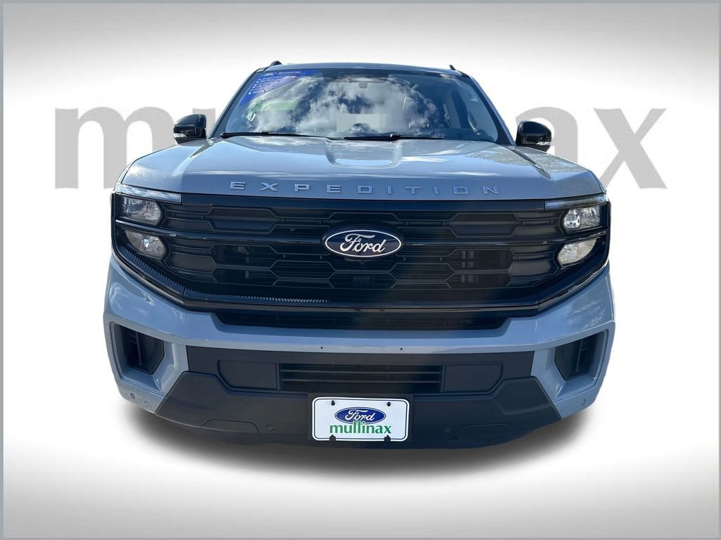 Certified 2025 Ford Expedition Max Active image 6