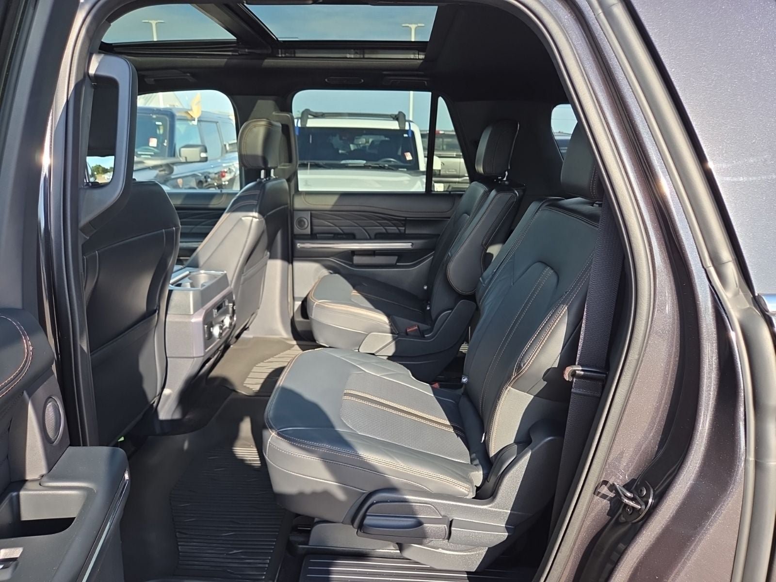 Certified 2023 Ford Expedition Max Platinum AWD/4WD image 47