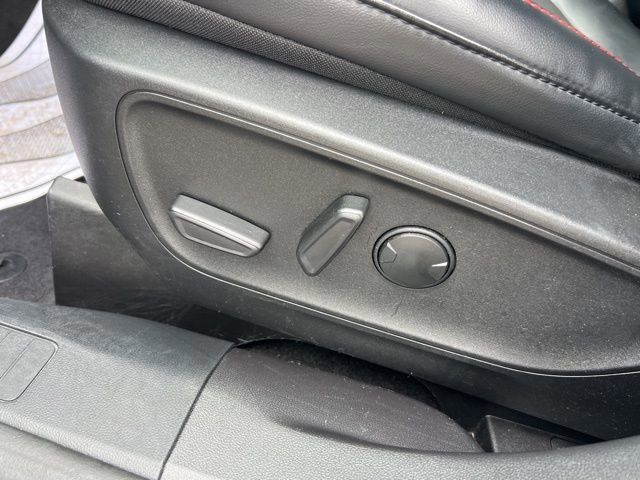 Certified 2023 Ford Escape ST-Line Select w/ Tech Pack #2 image 22