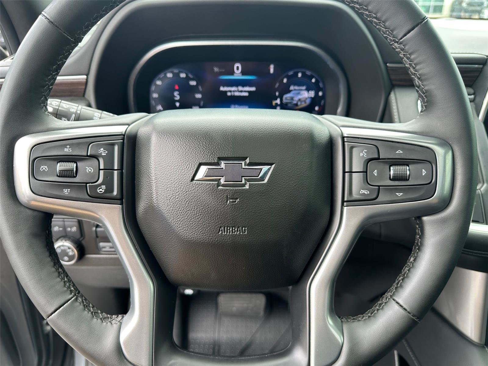 Used 2024 Chevrolet Tahoe Z71 w/ Luxury Package image 14