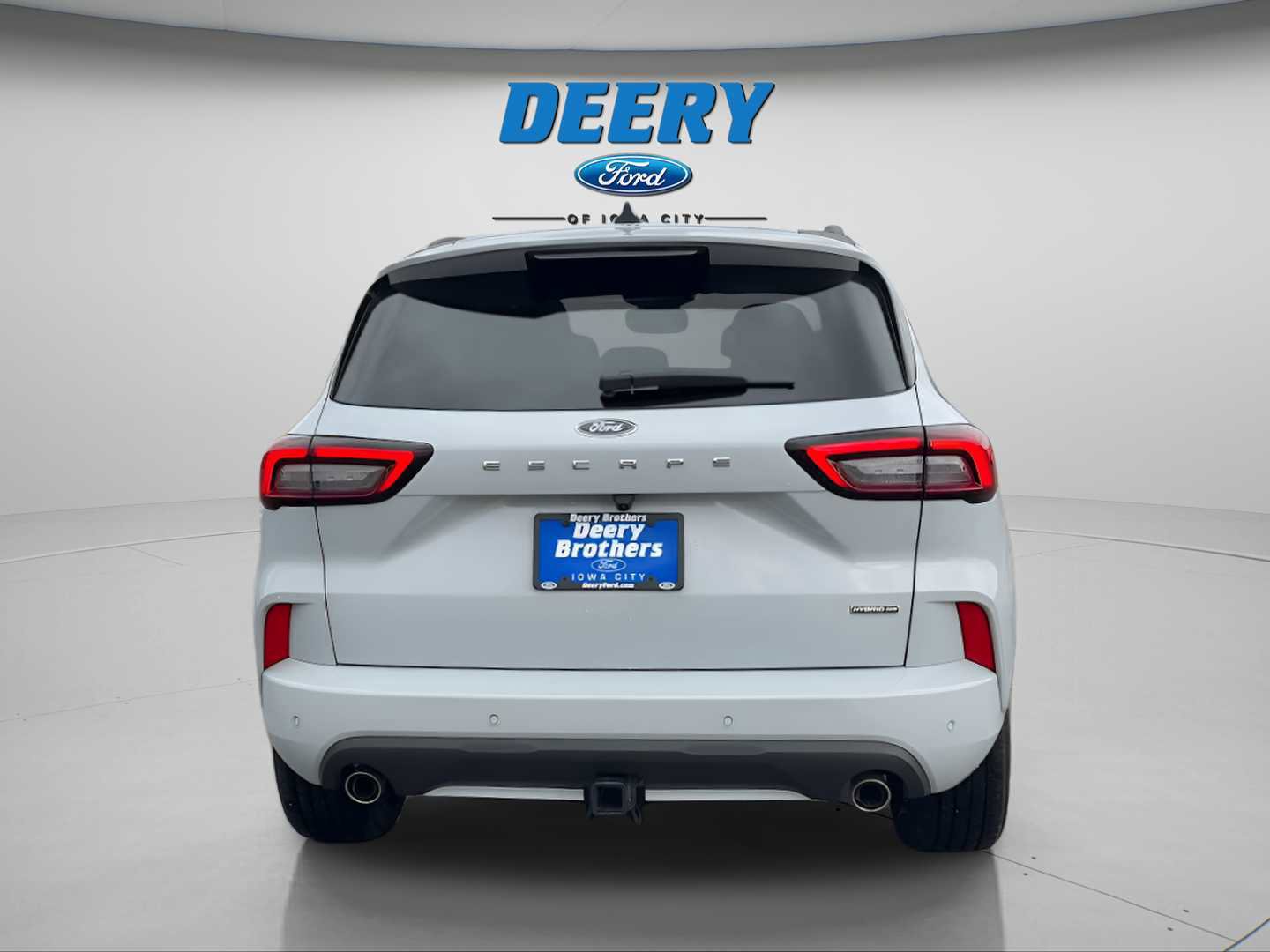 Certified 2025 Ford Escape ST-Line Elite w/ Class II Trailer Tow Package image 7