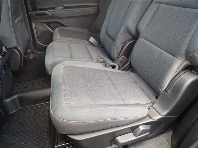 Certified 2025 Ford Explorer Active RWD image 19