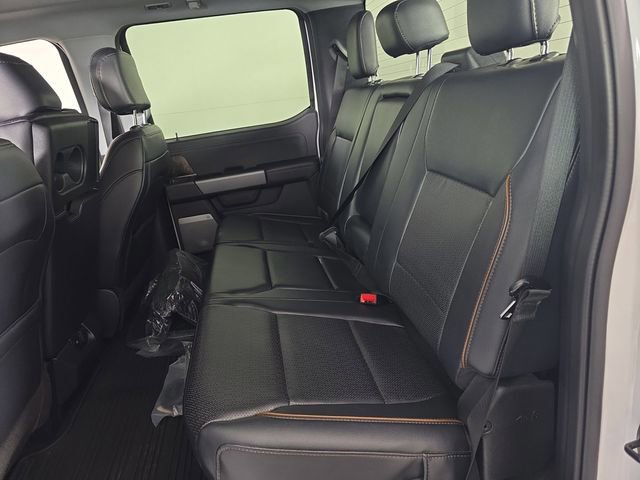Certified 2025 Ford F450 Lariat w/ FX4 Off-Road Package image 26