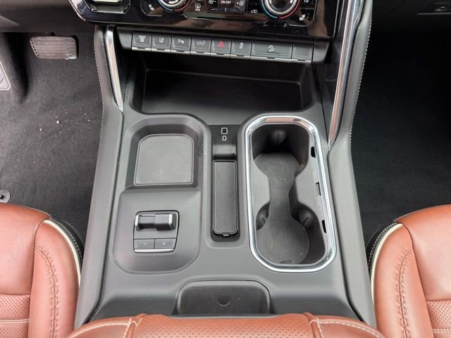 Used 2025 GMC Sierra 2500 Denali Ultimate AWD/4WD image 19