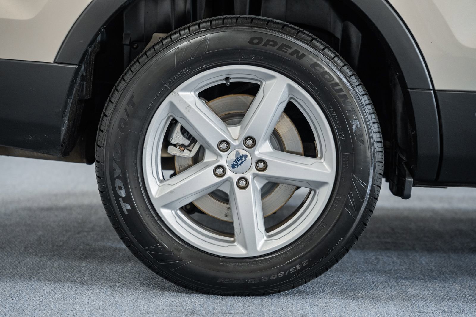 Certified 2017 Ford Explorer XLT w/ Equipment Group 202A image 11