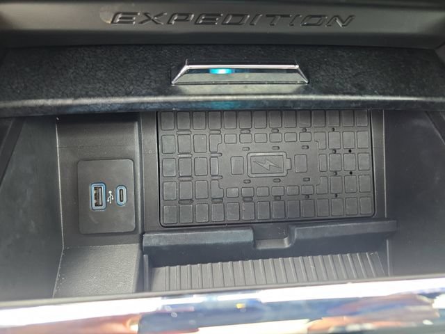Certified 2022 Ford Expedition Max Limited AWD/4WD image 28