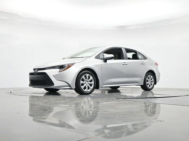 Used 2024 Toyota Corolla LE FWD image 36