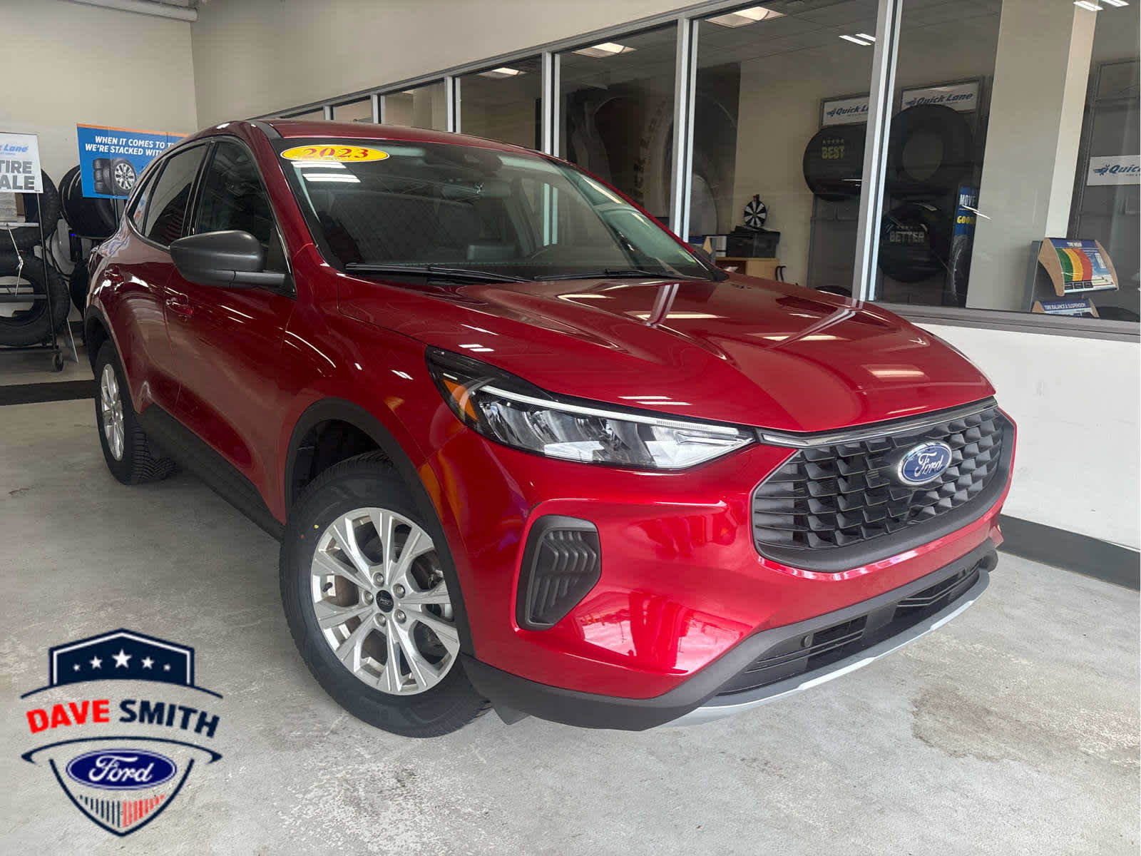 Certified 2023 Ford Escape Active AWD/4WD image 2