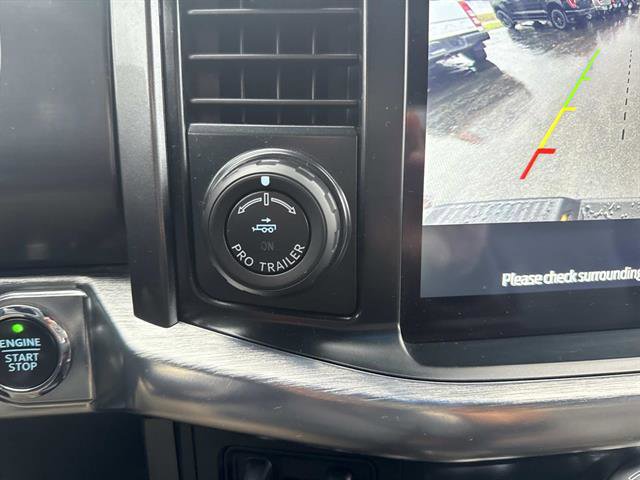 Certified 2022 Ford F150 Lariat w/ Equipment Group 502A High image 25