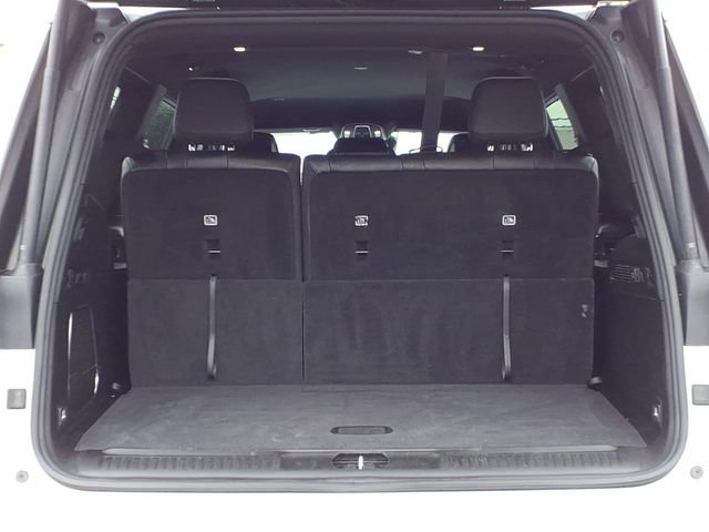 Used 2022 Jeep Wagoneer Series II AWD/4WD image 9