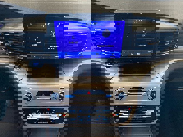 Certified 2022 Ford Explorer XLT w/ Equipment Group 202A image 25