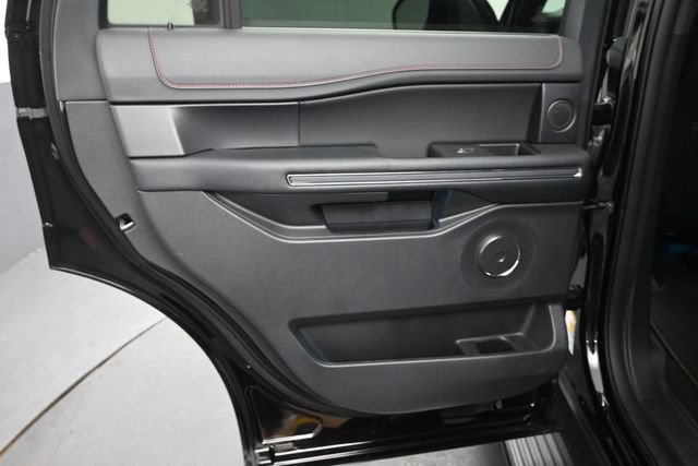 Certified 2024 Ford Expedition Limited AWD/4WD image 23