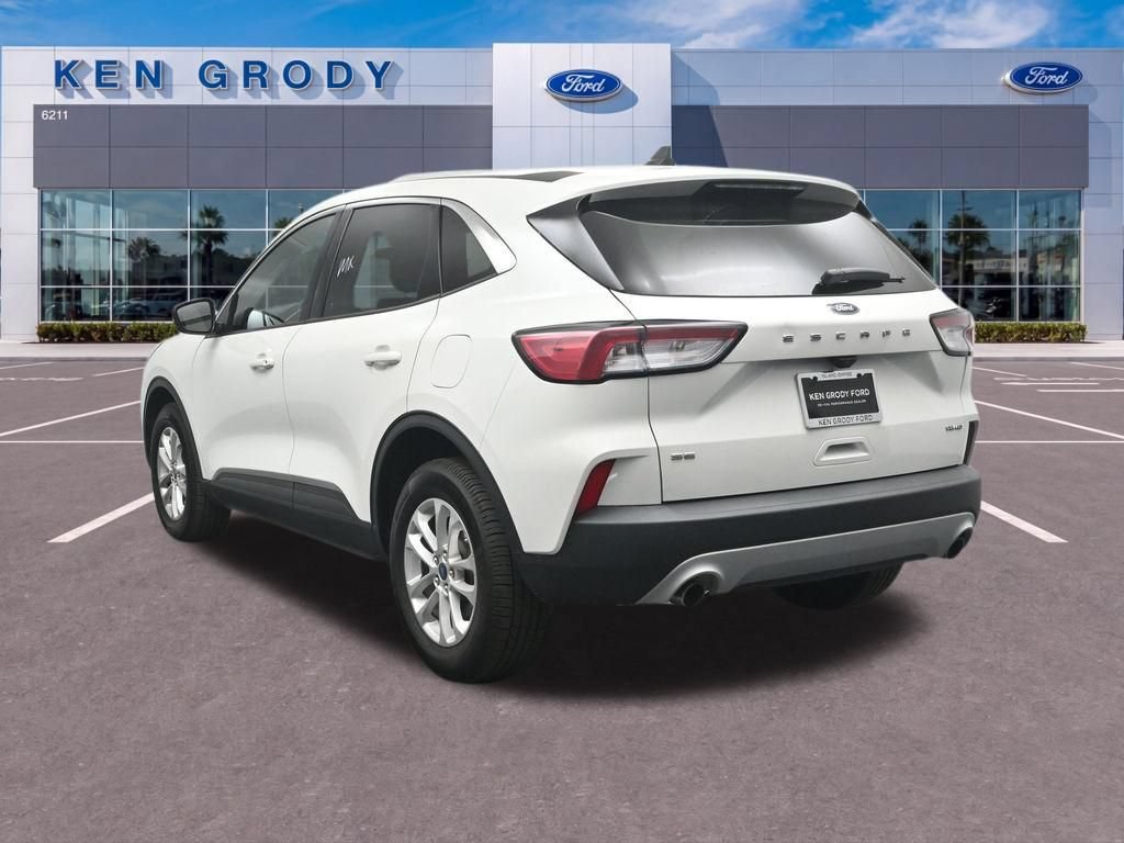 Certified 2021 Ford Escape SE AWD/4WD image 8