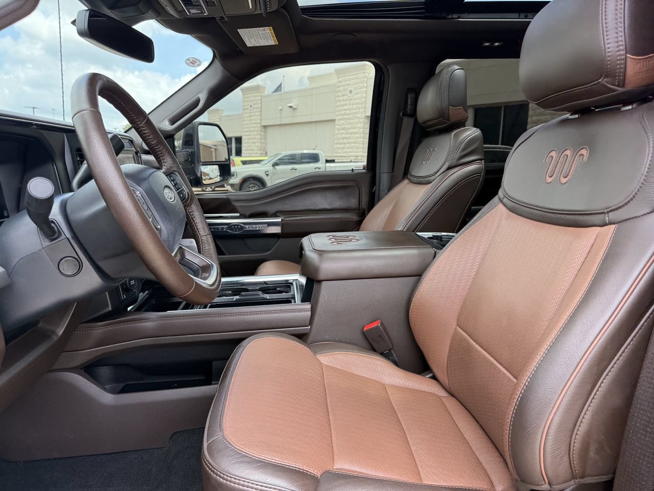 Certified 2025 Ford F250 King Ranch w/ FX4 Off-Road Package AWD/4WD image 26