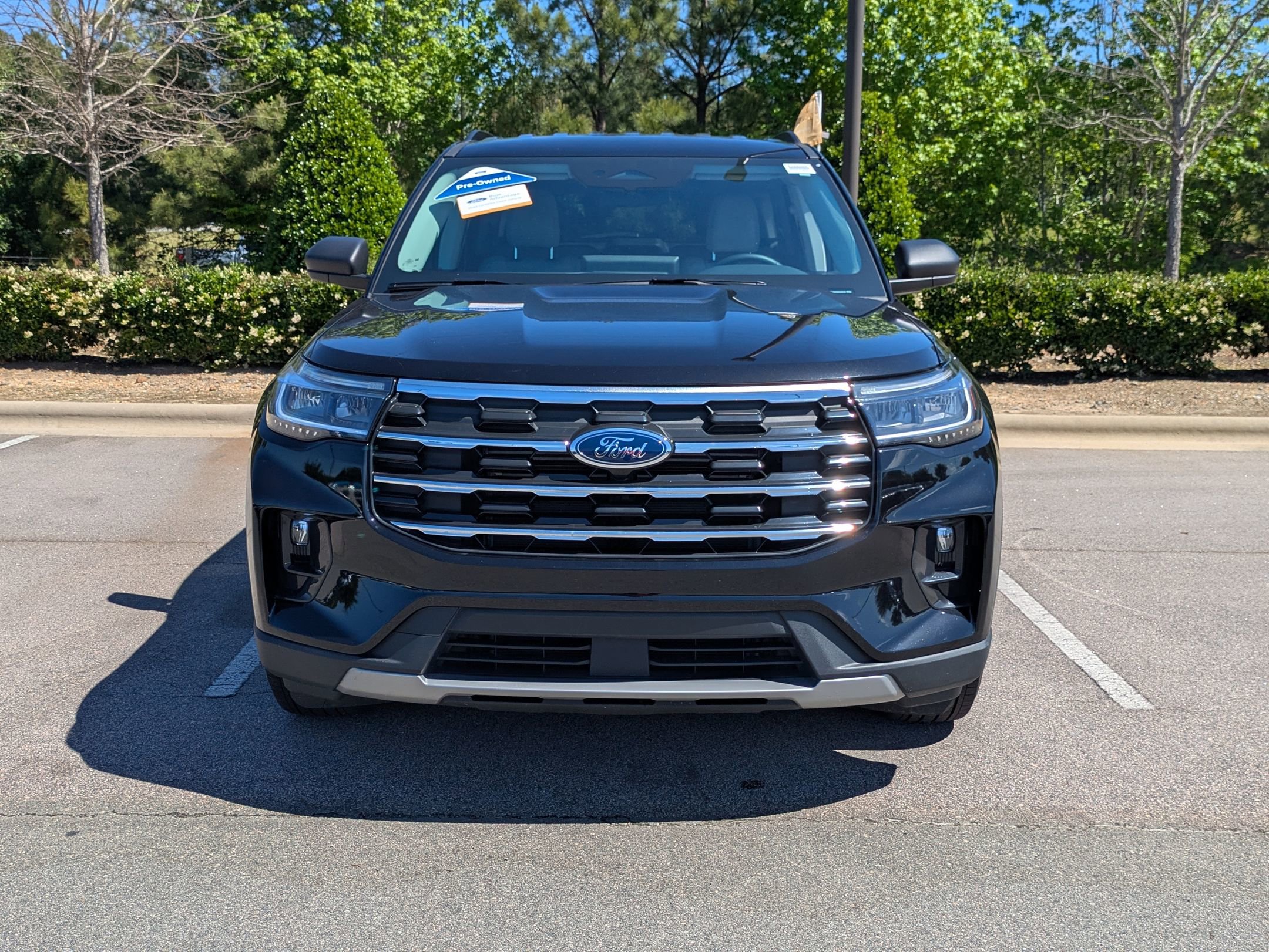 Certified 2025 Ford Explorer Active w/ Active Comfort Package AWD/4WD image 9