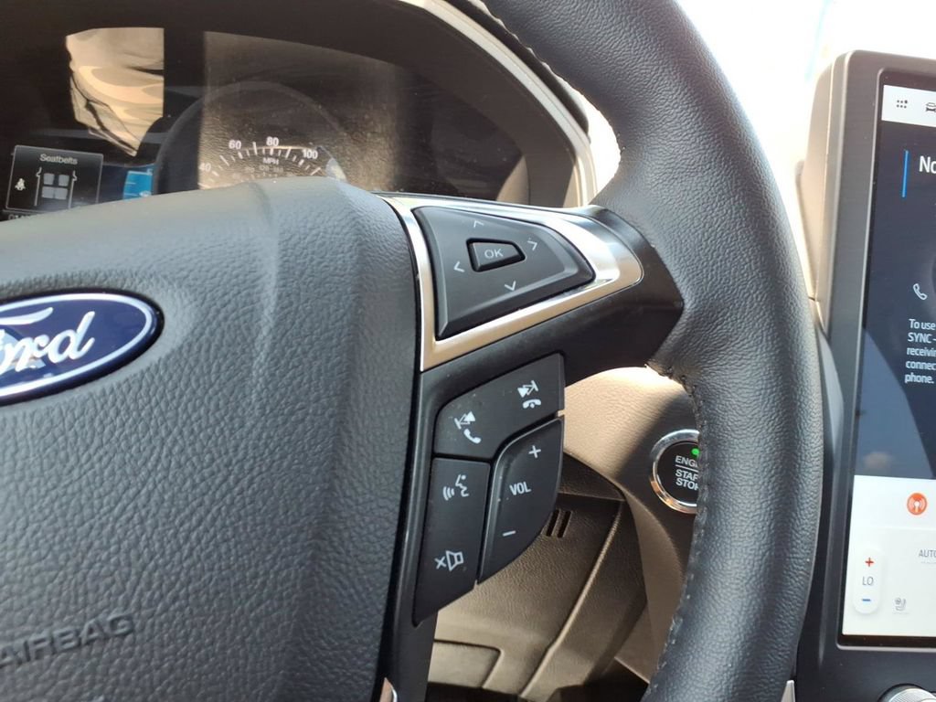 Certified 2024 Ford Edge SEL w/ Convenience Package AWD/4WD image 16