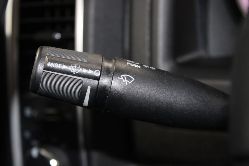 Used 2024 RAM 1500 Classic SLT AWD/4WD image 34