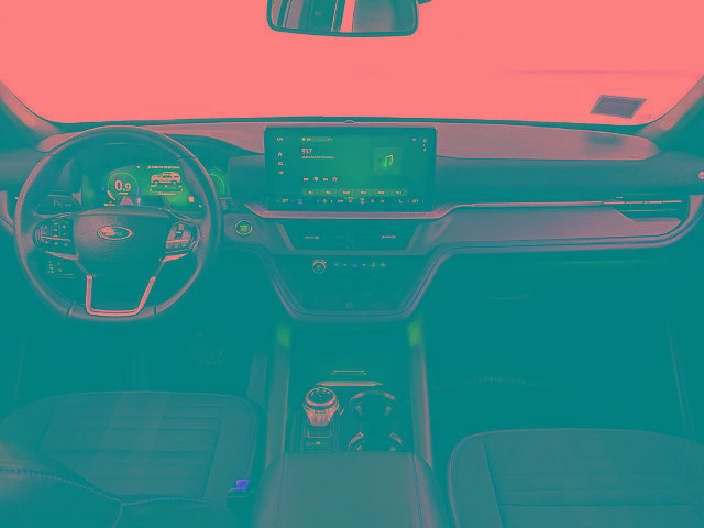 Certified 2025 Ford Explorer ST-Line w/ Premium Package image 7