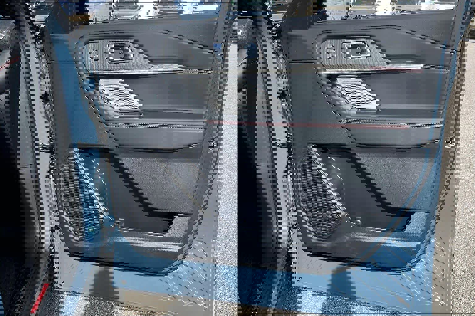 Certified 2025 Ford Explorer ST w/ Sun And Sound Package image 23