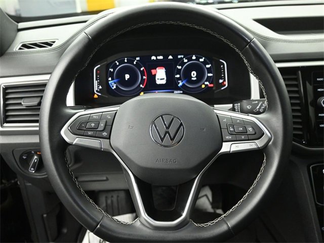 Used 2022 Volkswagen Atlas Cross Sport SE w/ Black Wheel Package image 34