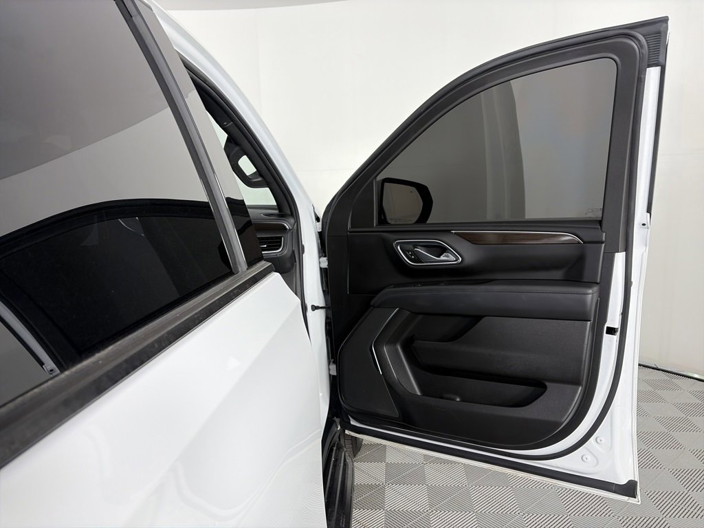 Used 2023 GMC Yukon XL SLE w/ Max Trailering Package image 31