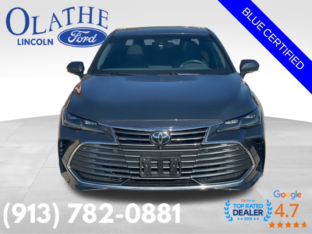 Used 2019 Toyota Avalon Limited FWD image 9