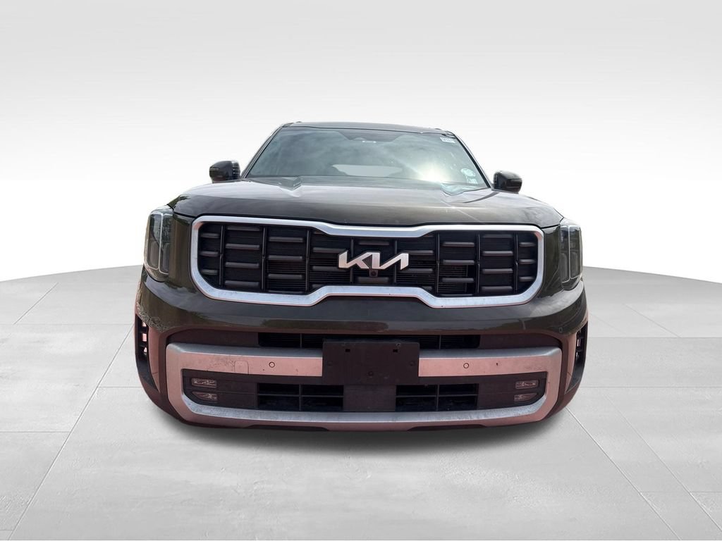 Used 2024 Kia Telluride SX Prestige AWD/4WD image 2