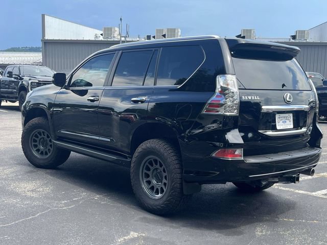Used 2023 Lexus GX 460 Premium w/ Premium Package AWD/4WD image 6