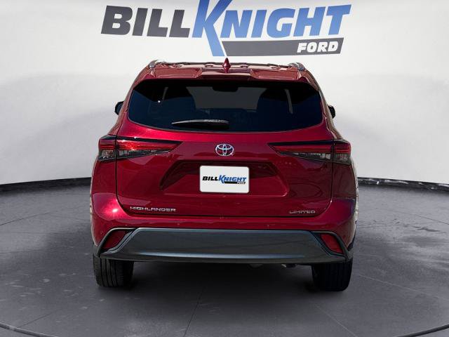 Used 2021 Toyota Highlander Limited FWD image 4