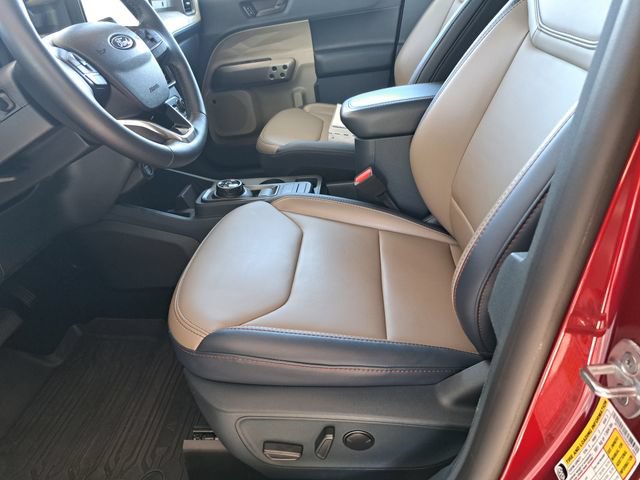 Certified 2025 Ford Maverick Lariat AWD/4WD image 24