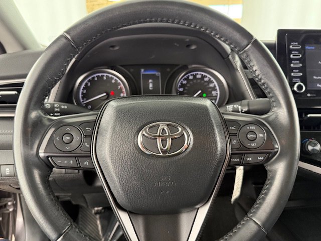 Used 2023 Toyota Camry SE image 17