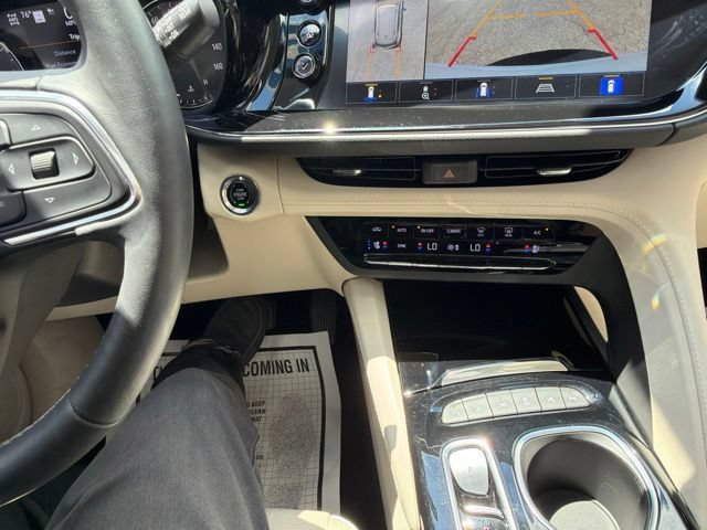 Used 2023 Buick Envision Avenir AWD/4WD image 38