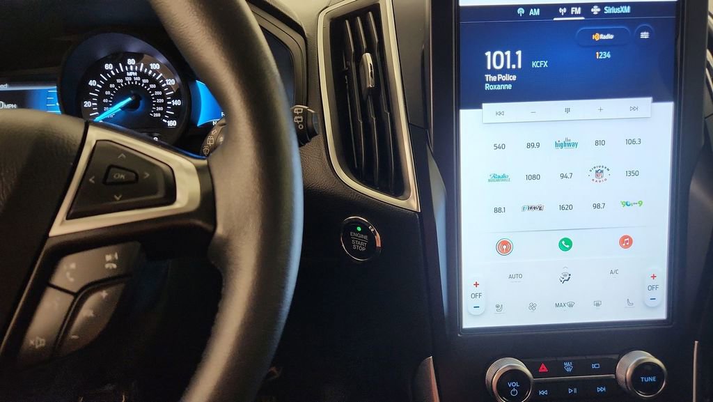 Certified 2024 Ford Edge Titanium image 21