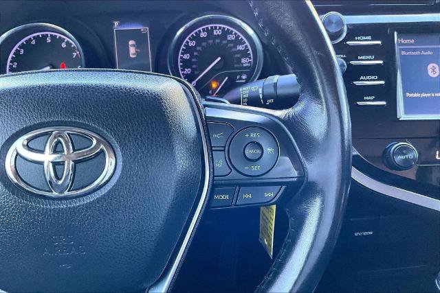 Used 2019 Toyota Camry SE FWD image 19